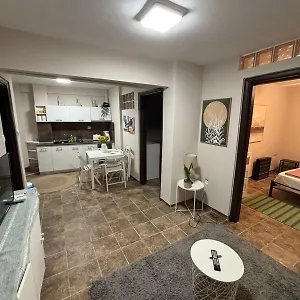 Appartement At The Core Of The Next To Gallerius Palace, Thessalonique